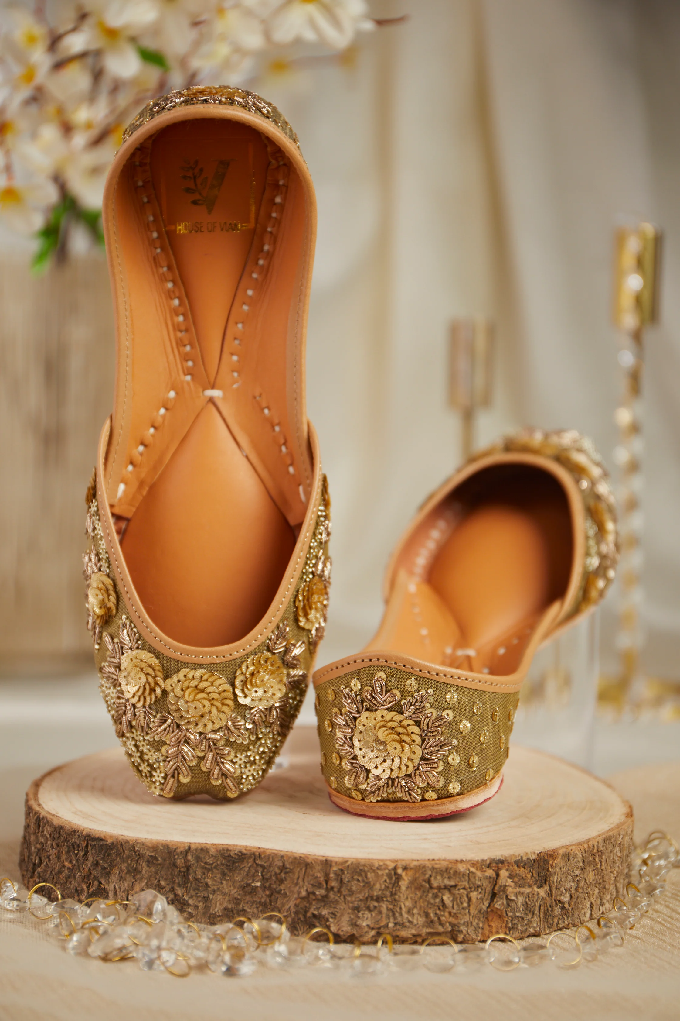 Blossom Treasure Juttis - Image 4